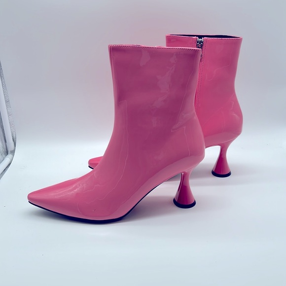 Ladies Patent Pink Boots, brand new, out of the box for pics only, size 41 - Picture 2 of 6